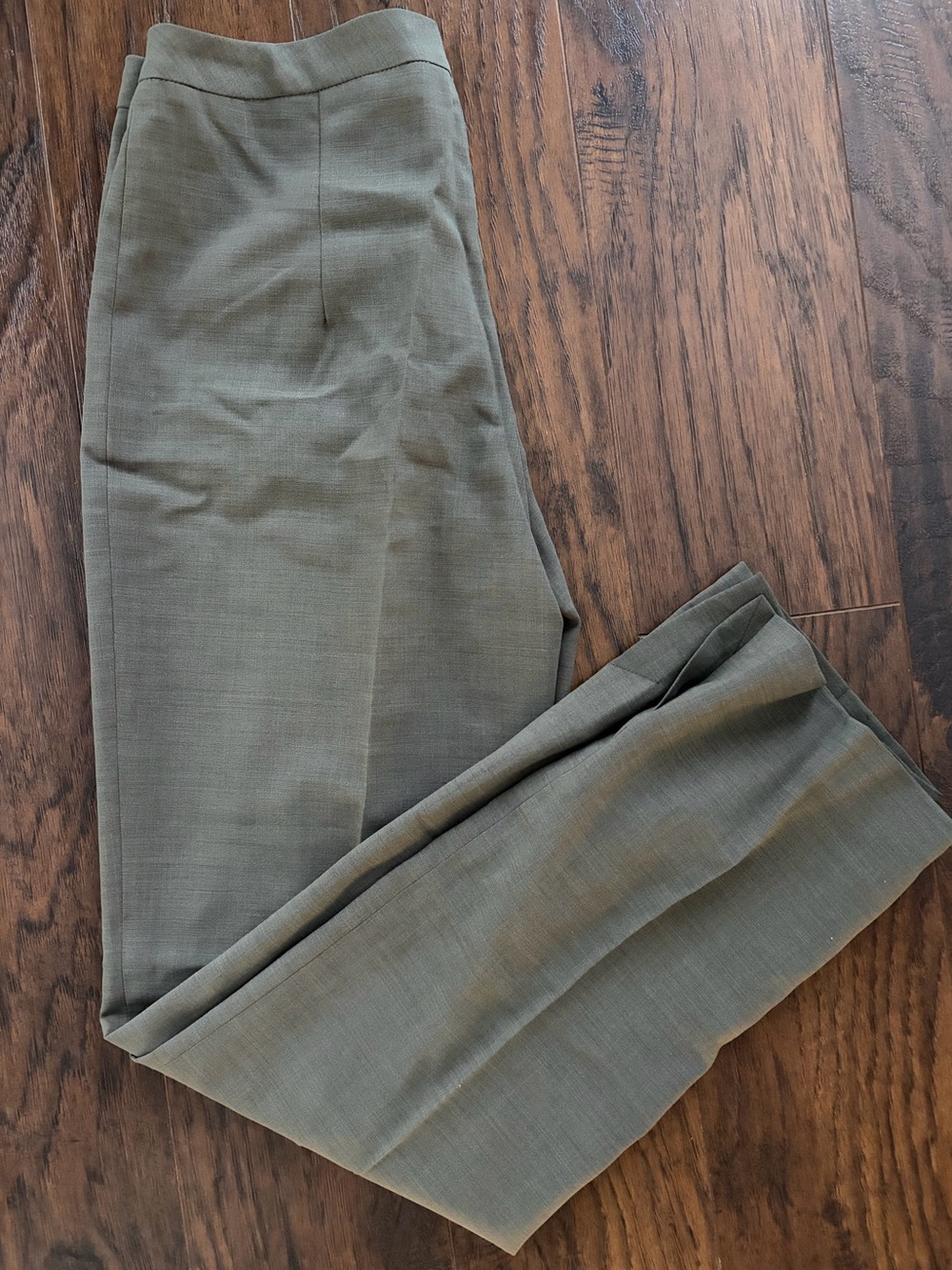 ESCADA 100% pure wool gray trousers